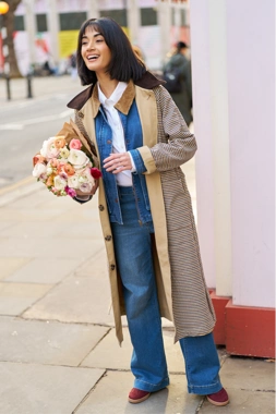 Wendbarer Trenchcoat mit Gürtel 